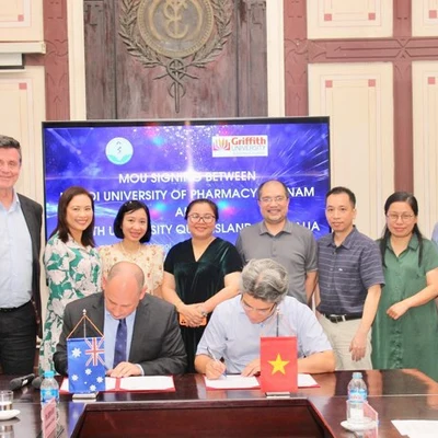 Lễ ký kết thỏa thuận hợp tác với trường Đại học Griffith, Úc